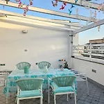 Sky-terrace In Station, 3 Bedrooms 公寓