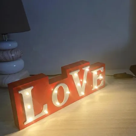 Sky-terrace In Station, 3 Bedrooms Napels