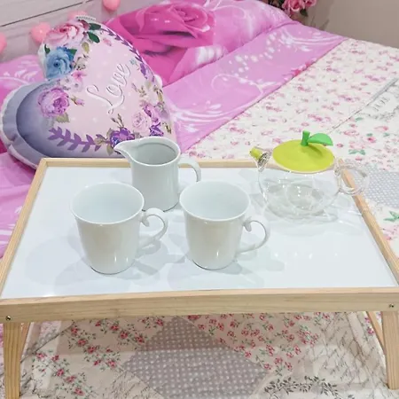 Sky-terrace In Station, 3 Bedrooms Appartement Napels