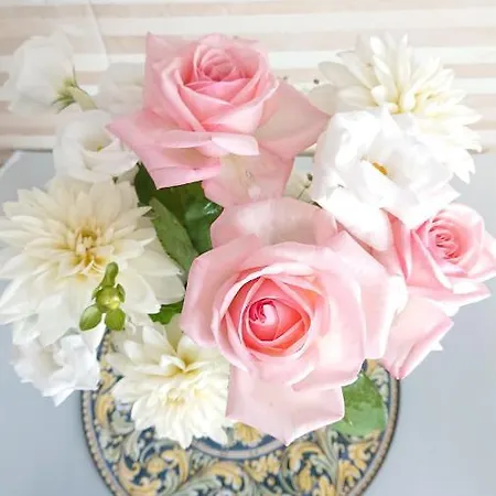 Sky-terrace In Station, 3 Bedrooms Appartement Napels