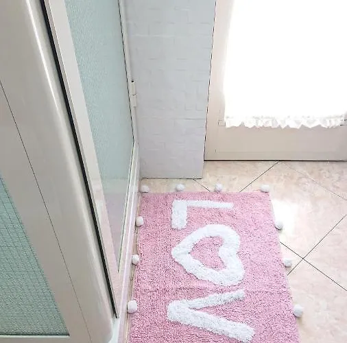 Sky-terrace In Station, 3 Bedrooms Διαμέρισμα