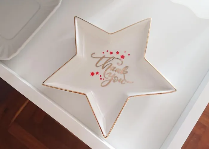 Sky-terrace In Station, 3 Bedrooms *